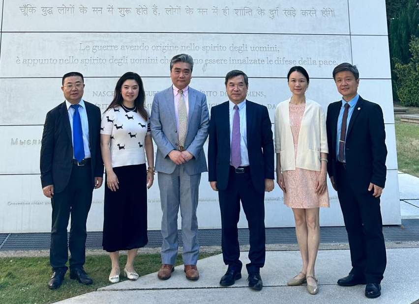 王盈座谈会合影