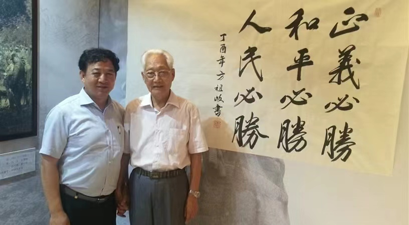 白煜章017