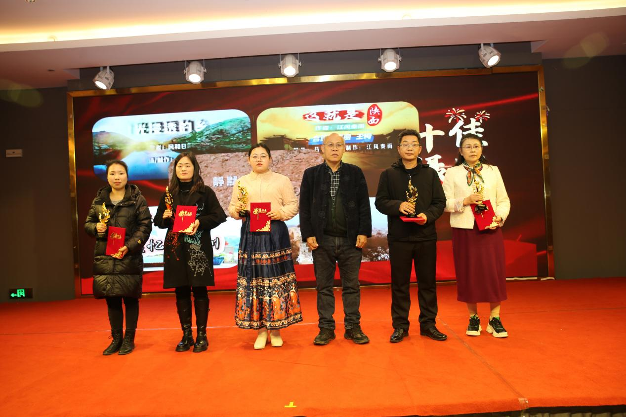 图片32
