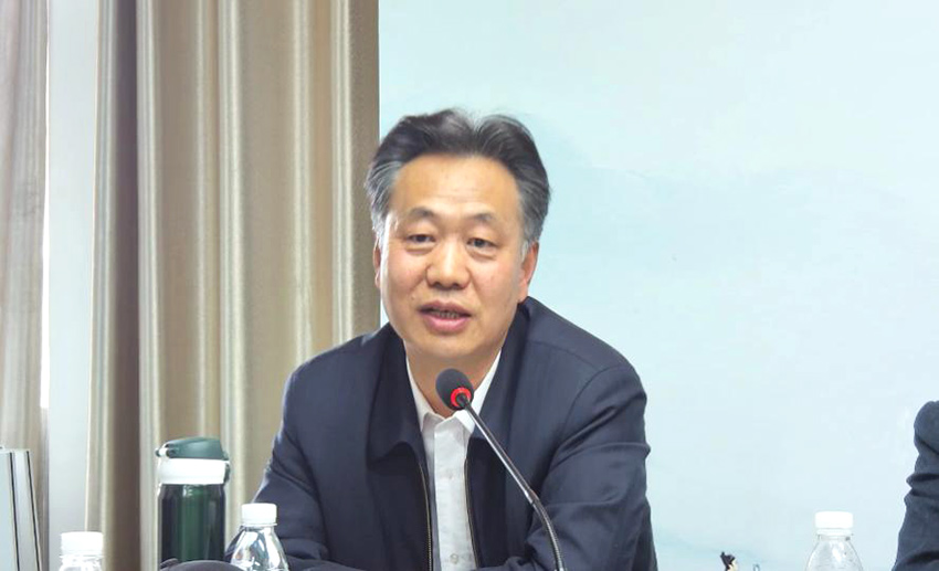 杨锦