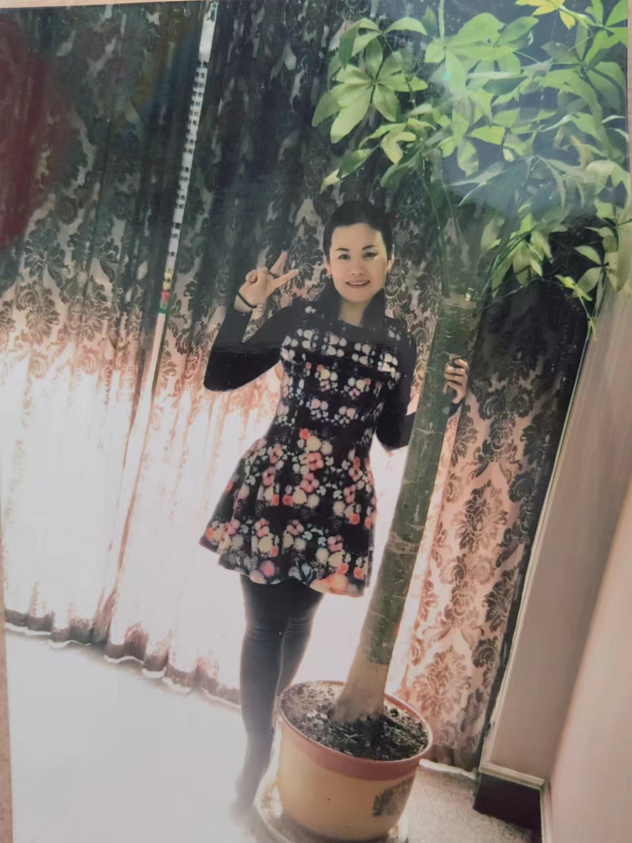 靓丽青春)
