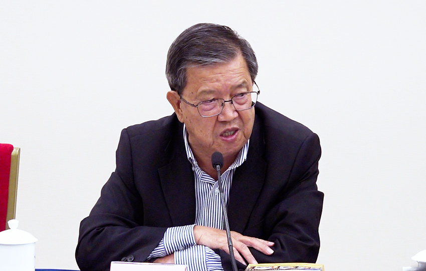 龙永图