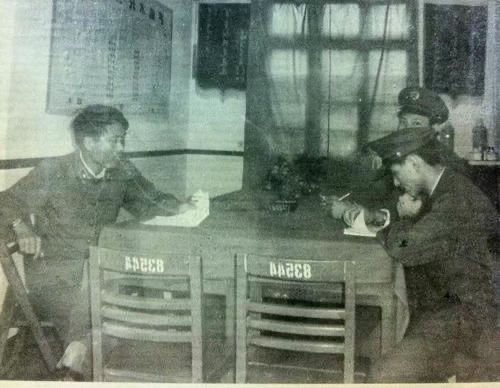 05F4B726-AAC9-4EEB-B84C-FAFE5FEF12AB