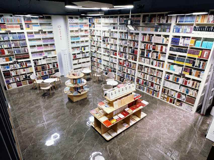 图片压缩书店照片 图片压缩书店照片