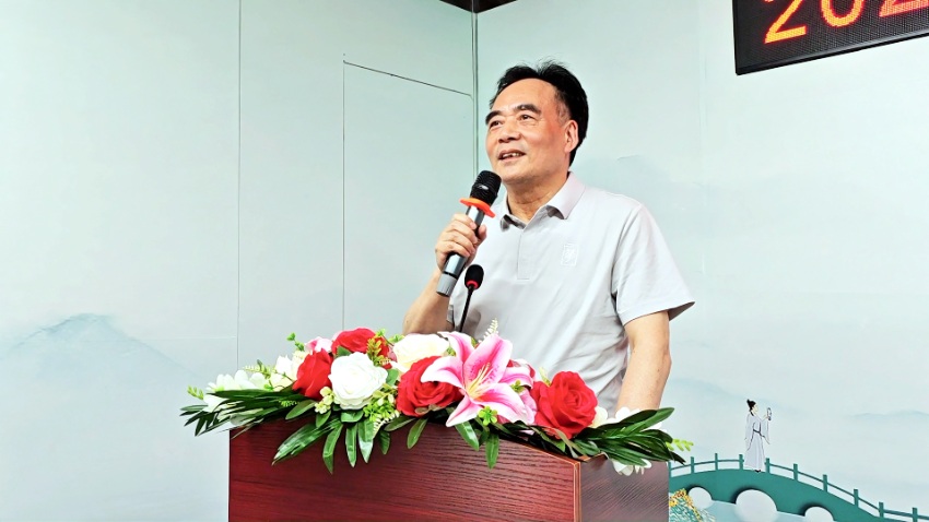 图片压缩陆彩荣