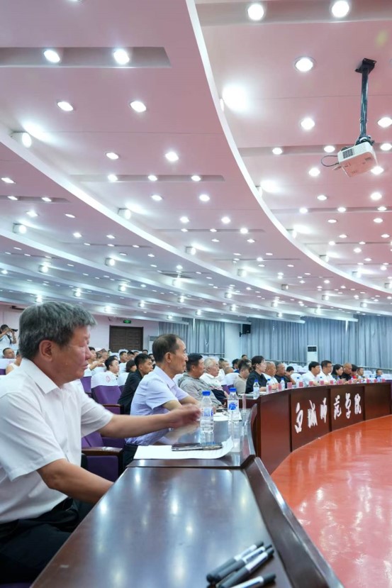 图片13 图片13