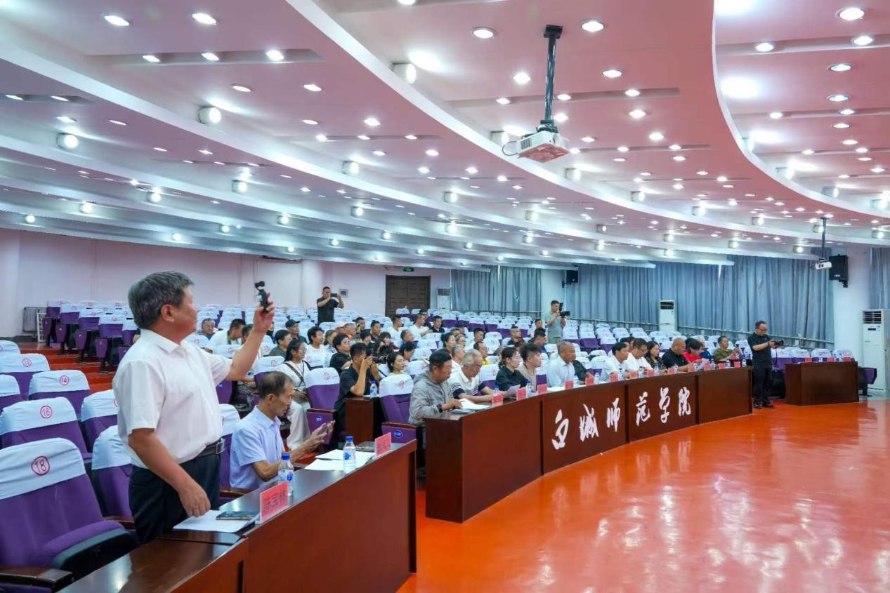 图片14 图片14